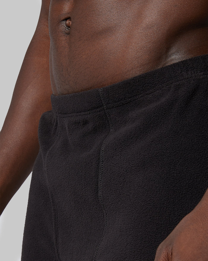 32 Degrees Black _ Men's Heavyweight Fleece Baselayer Legging {model: Darius is 6'1", wearing size M}{bottom}{right}{bottom}{right}