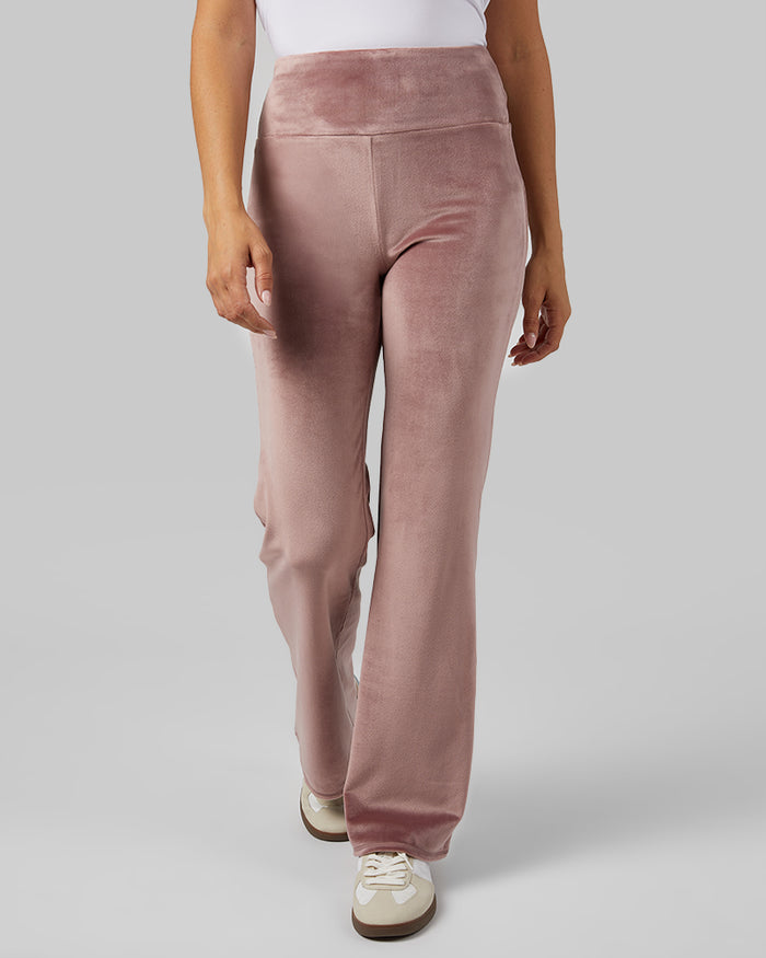 32 Degrees Saddle _ Women's High-Waist soft Velour Flare Pant {model: Gabriella is 5'8"and size 6 wearing size S}{bottom}{right} {bottom}{right}