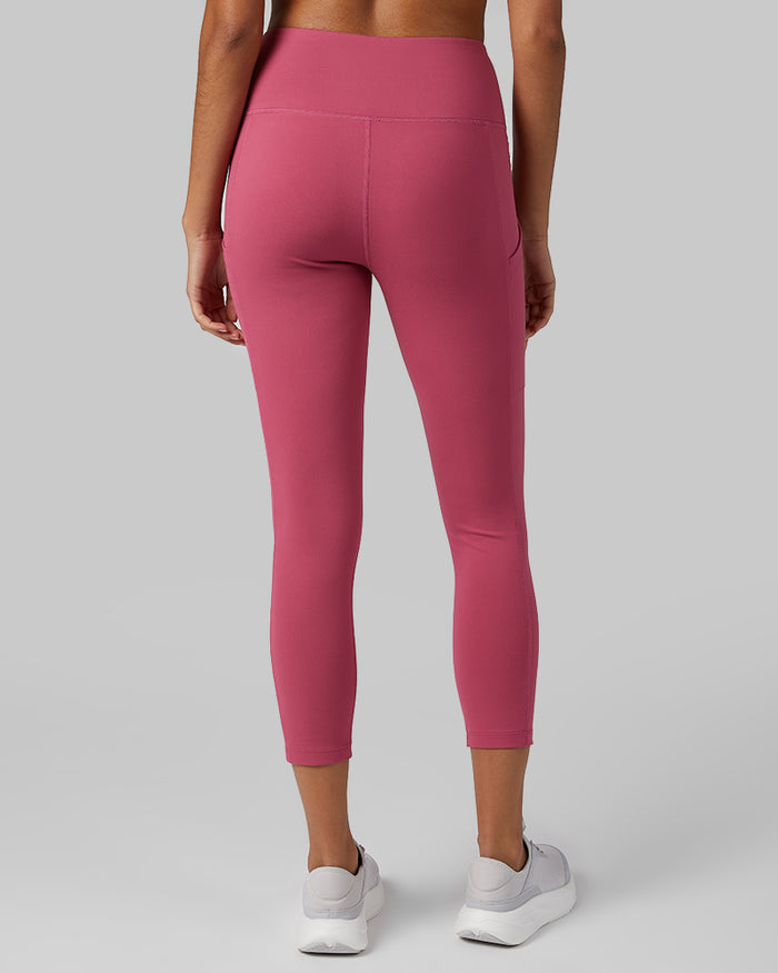 32 Degrees Malaga _ Women's High-Waist Active 7/8 Legging {model: Arantza is 5'9"and size 2 wearing size XS}{bottom}{right} {bottom}{right}