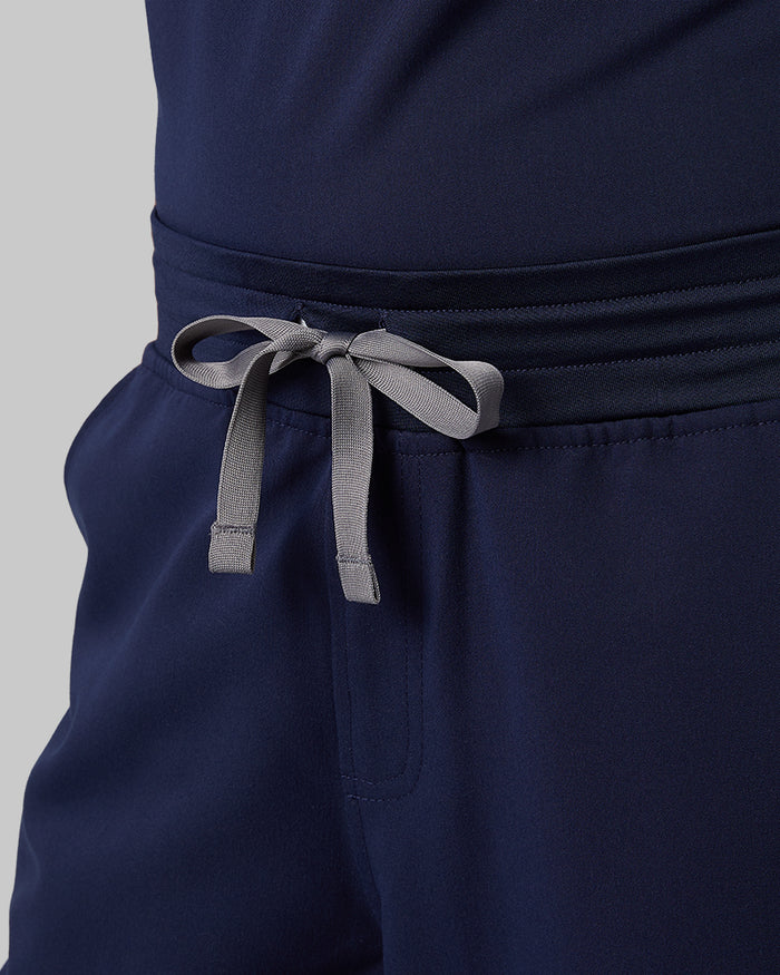 32 Degrees Navy _ Womens Cargo scrub Jogger {model: Arantza is 5'9"and size 2 wearing size XS}{bottom}{right} {bottom}{right}