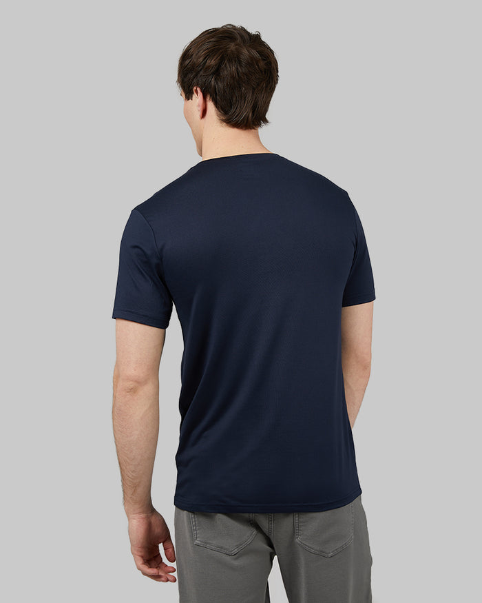 32 Degrees 2 Black/2 Navy _ Mens 4-Pack Cool Classic Crew Neck T-Shirt {model: Lane is 6', wearing size M}{bottom}{right} {bottom}{right}