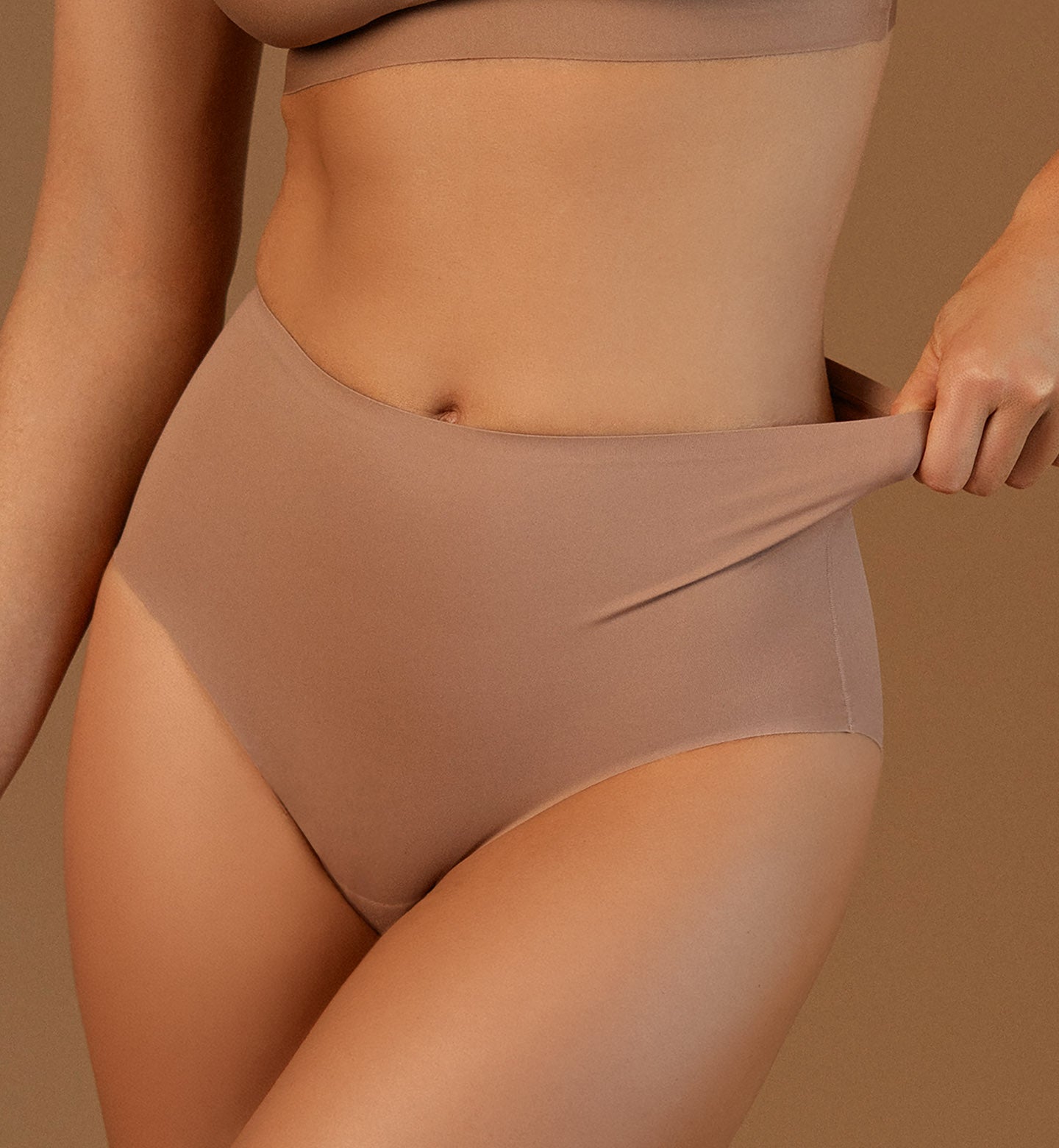 SEAMLESS