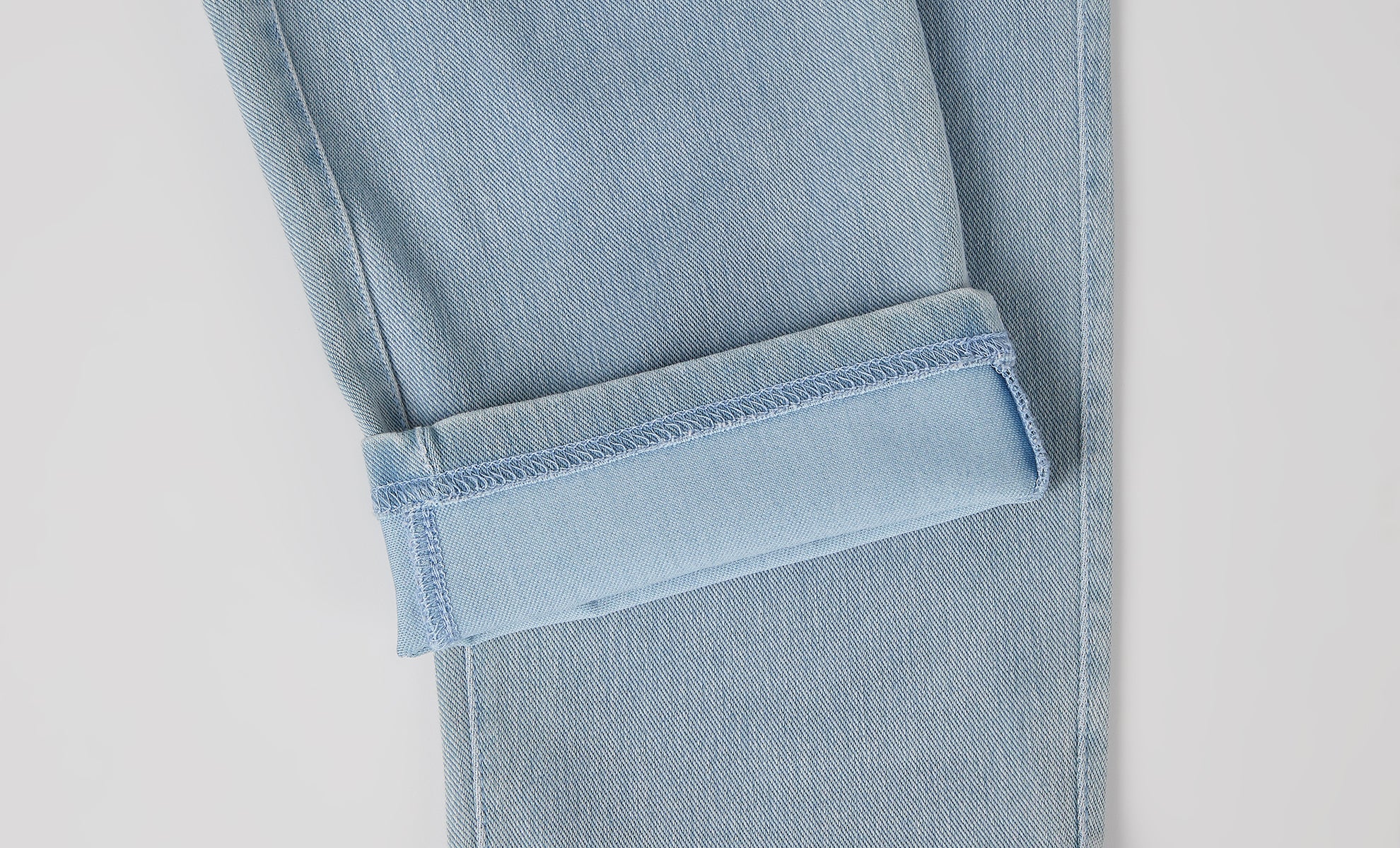 WOMEN'S "SWEATPANT" ANKLE JEAN