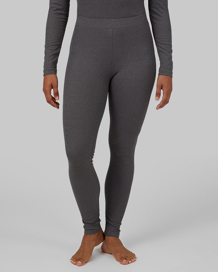 32 Degrees Charcoal Heather _ Women's Soft Rib Legging {model: Alexis is 5'6", wearing size S}{bottom}{right} {bottom}{right}
