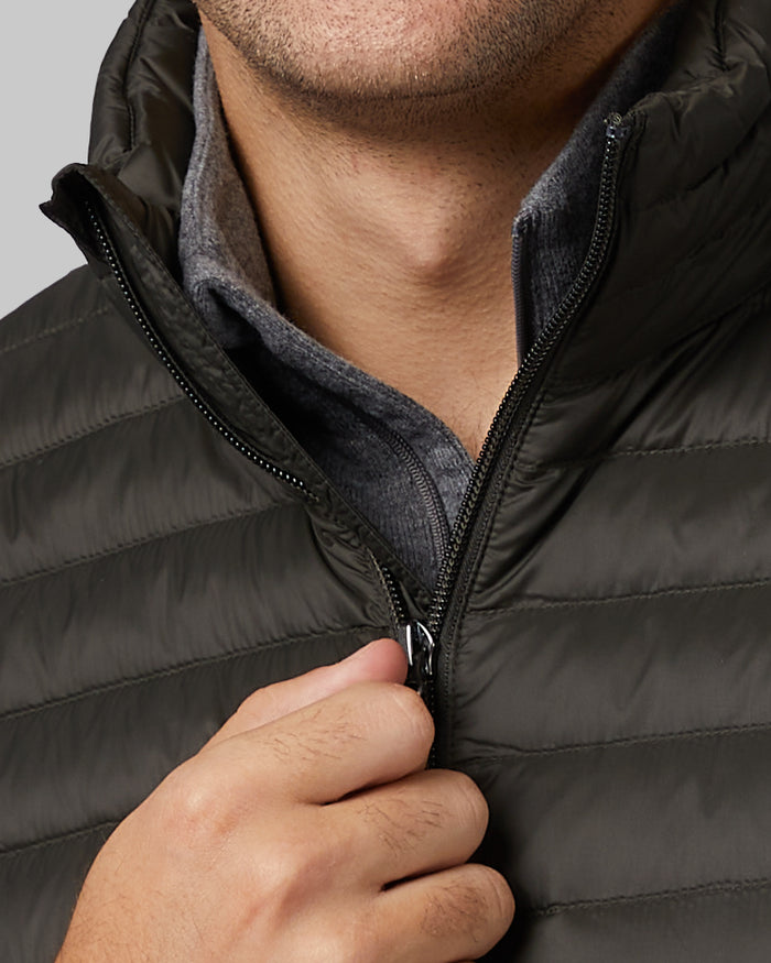 32 Degrees Army Green _ Men's Ultra-Light Down Packable Jacket {model: Zac is 6'3", wearing size M}{bottom}{right} {bottom}{right}