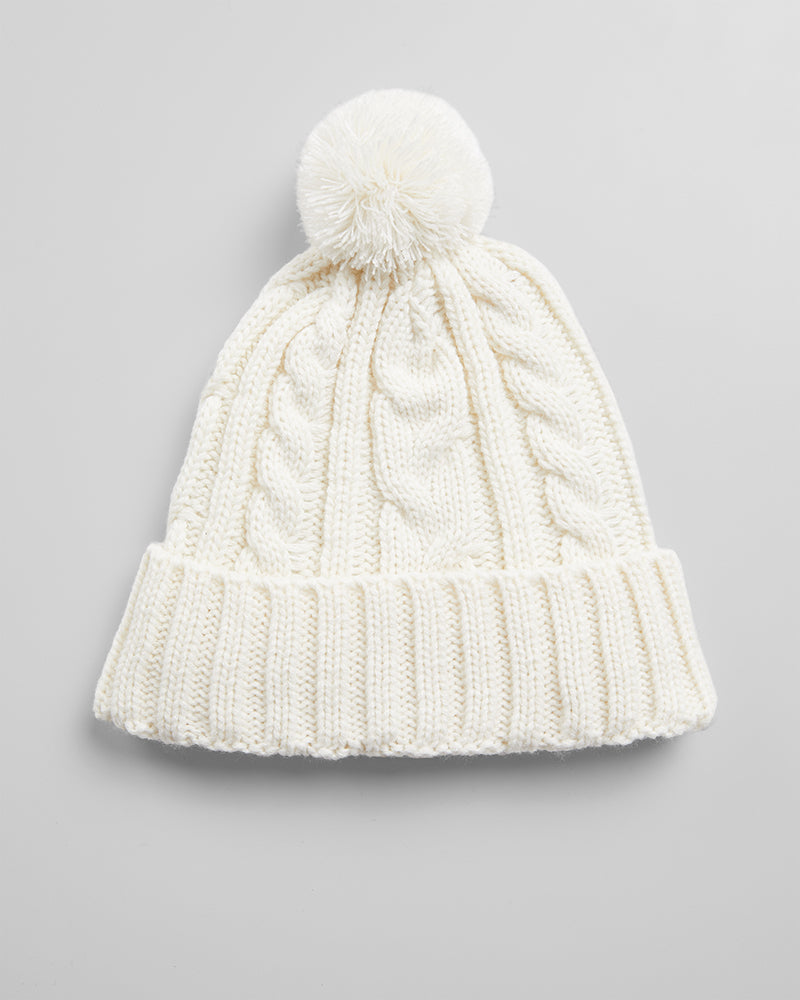 CABLE KNIT POM BEANIE
