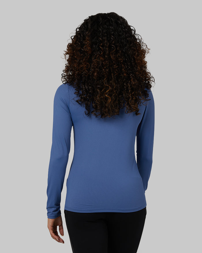 32 Degrees Bijou Blue _ Womens Air Mesh Long Sleeve T-Shirt {model: Alexis is 5'6" and size 4-6, wearing size S}{bottom}{right} {bottom}{right}