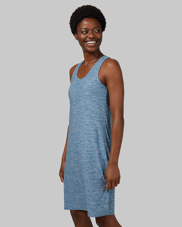 32 Degrees Oasis Space Dye _ Women's Cool Racerback Bra Dress {model: Wemi is 5'10" and size 2-4, wearing size S}{bottom}{right} {bottom}{right}