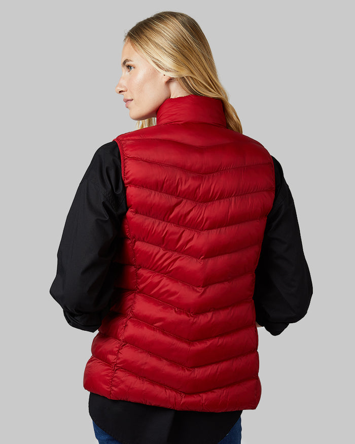 32 Degrees Chili Pepper _ Women's Lightweight Packable Vest {model: Emma is 5'10"and size 2-4 wearing size S}{bottom}{right} {bottom}{right}