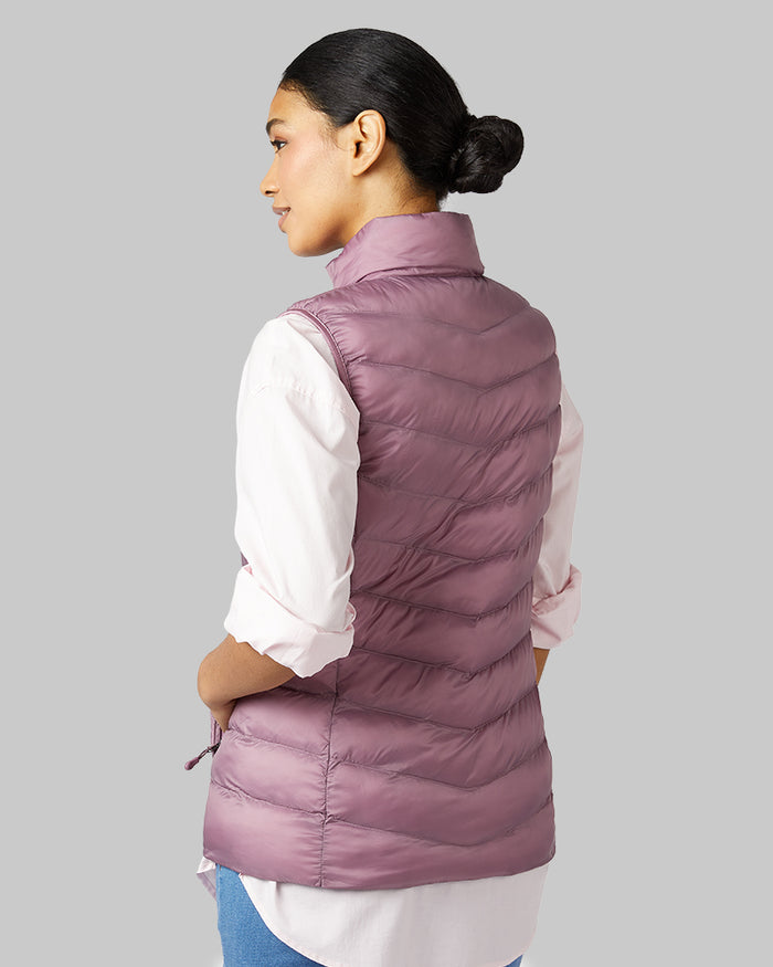 32 Degrees Dusky Orchid _ Women's Lightweight Packable Vest {model: Lisa-Marie is 5'9"and size 2-4 wearing size S}{bottom}{right} {bottom}{right}