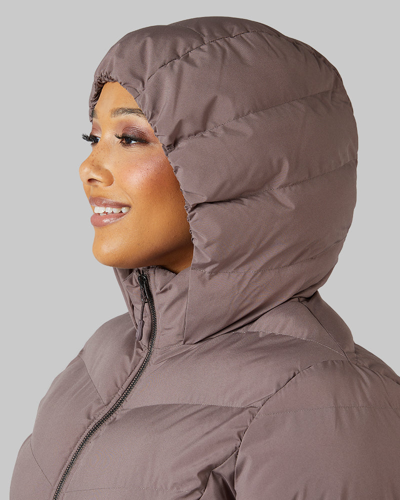 32 Degrees Iron Cocoa _ Womens Midweight Puffer Tech Jacket {model: Jeharna is 5