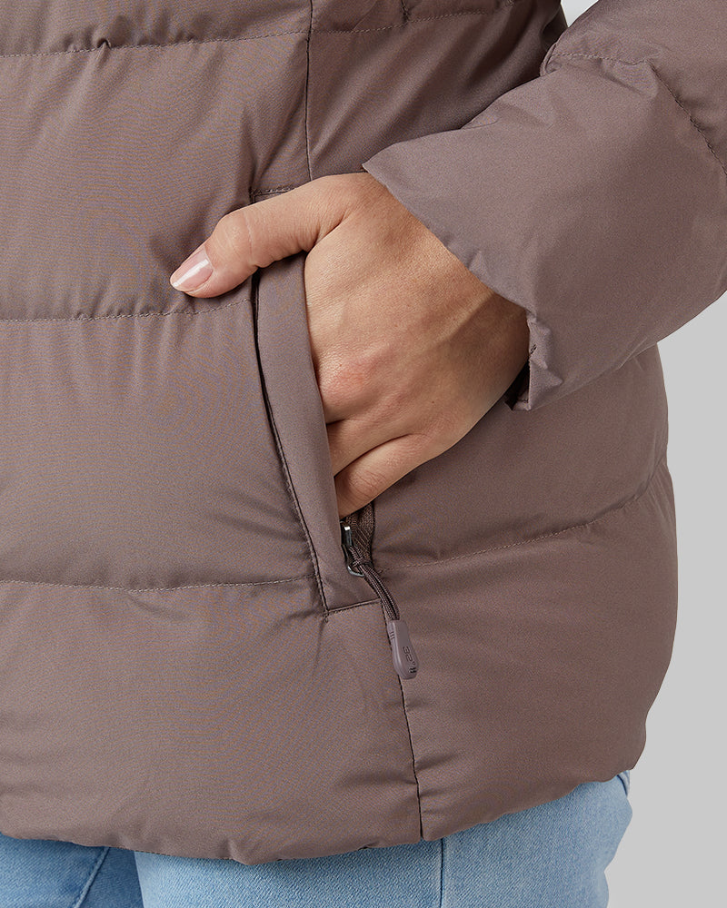 32 Degrees Iron Cocoa _ Womens Midweight Puffer Tech Jacket {model: Katie is 5
