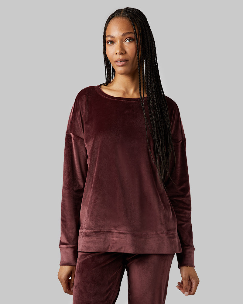 WOMEN'S SOFT VELOUR CREW TOP