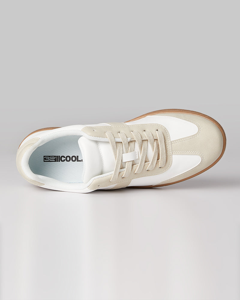WOMEN'S EVERYDAY SNEAKERS