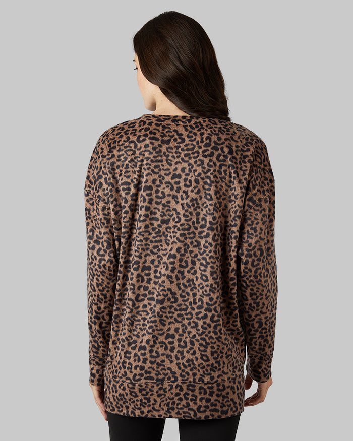 32 Degrees Brown Leopard _ Womens 2Pc Fleece sleep set {model: Katie is 5'10"and size 4 wearing size S}{bottom}{right} {bottom}{right}
