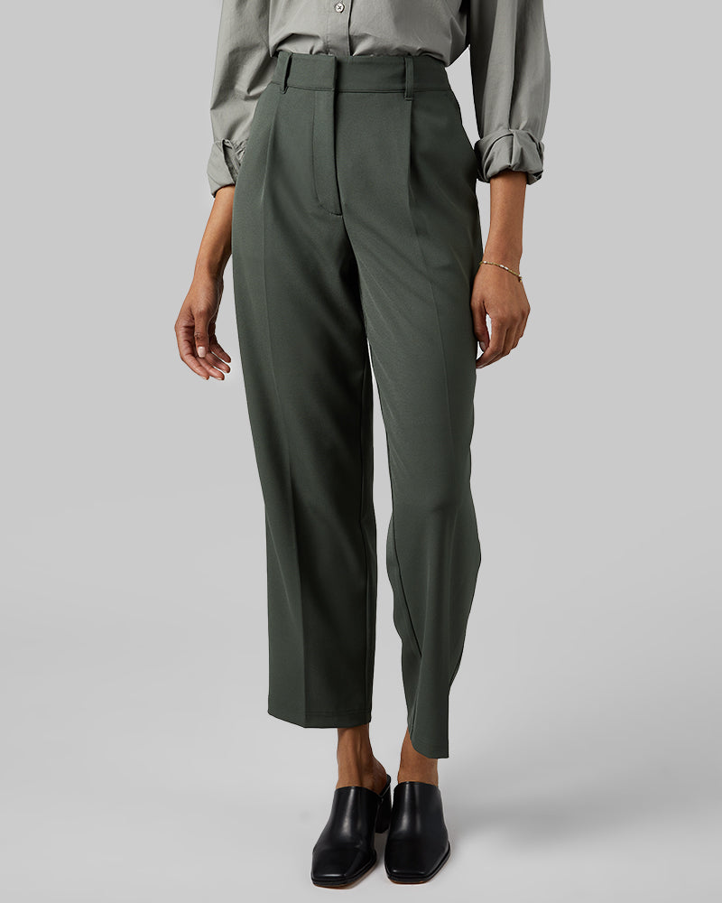 WOMEN'S RELAXED PLEATED PANT