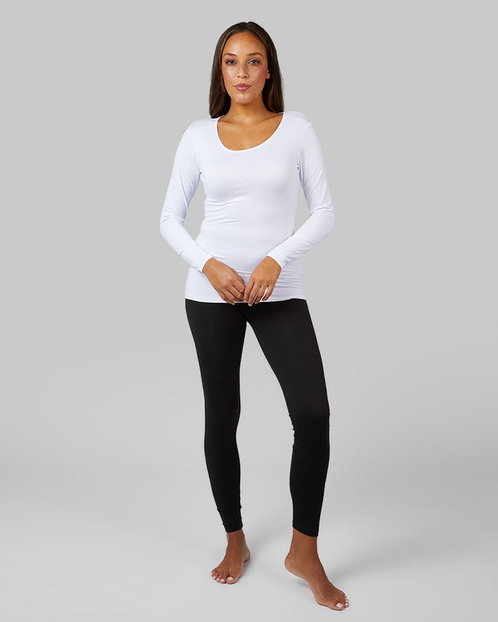32 Degrees White _ Women's Lightweight Baselayer scoop Top {model: Shelby is 5'9"and size 4 wearing size S}{bottom}{right} {bottom}{right}