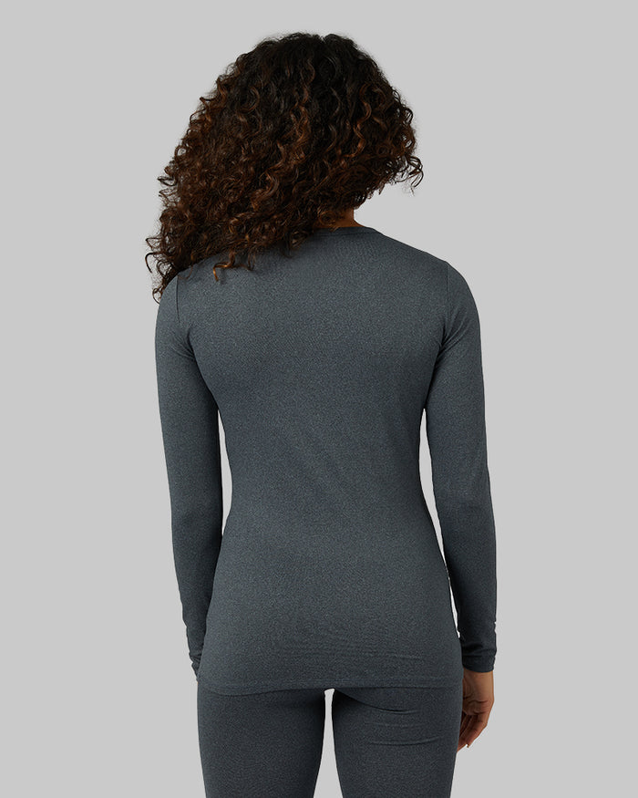 32 Degrees Charcoal Heather _ Women's Lightweight Baselayer Crew Top {model: Alexis is 5'6"and size 4-6 wearing size S}{bottom}{right} {bottom}{right}