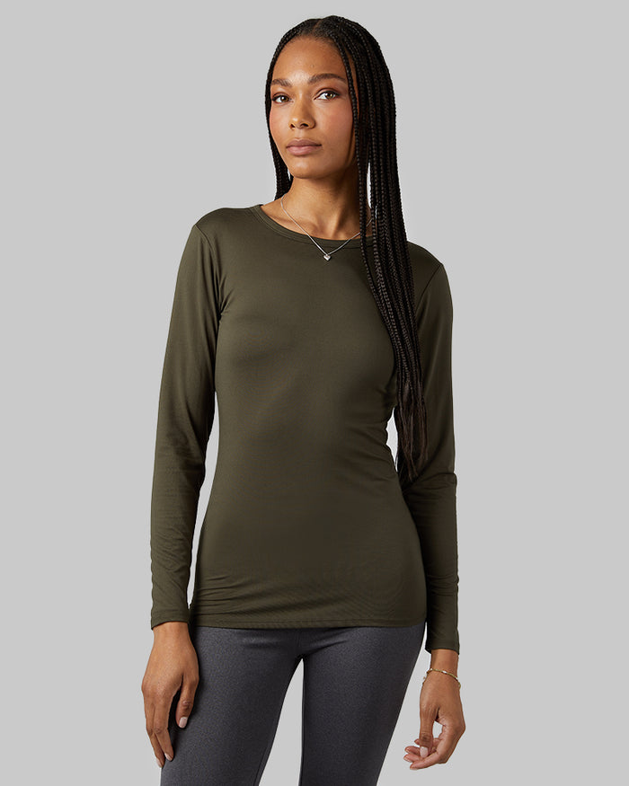 32 Degrees Forest Night _ Women's Lightweight Baselayer Crew Top {model: Dido is 5'9"and size 4 wearing size S}{bottom}{right} {bottom}{right}