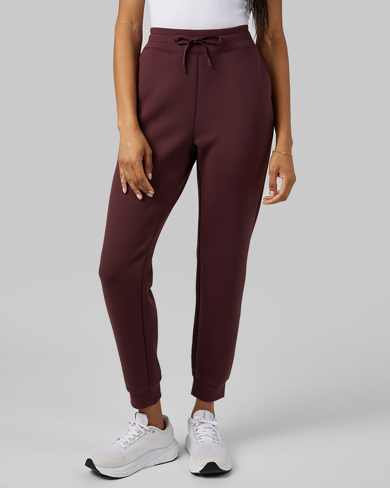 WOMEN'S SWEAT TECH JOGGER