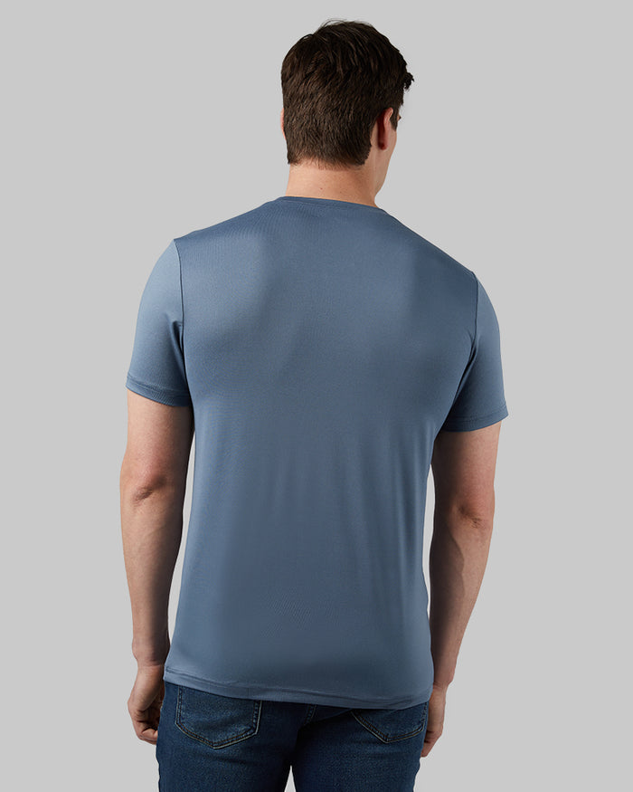 32 Degrees Nile Blue _ Men's Cool Classic Crew T-shirt {model: Bobby is 6'1", wearing size M}{bottom}{right} {bottom}{right}