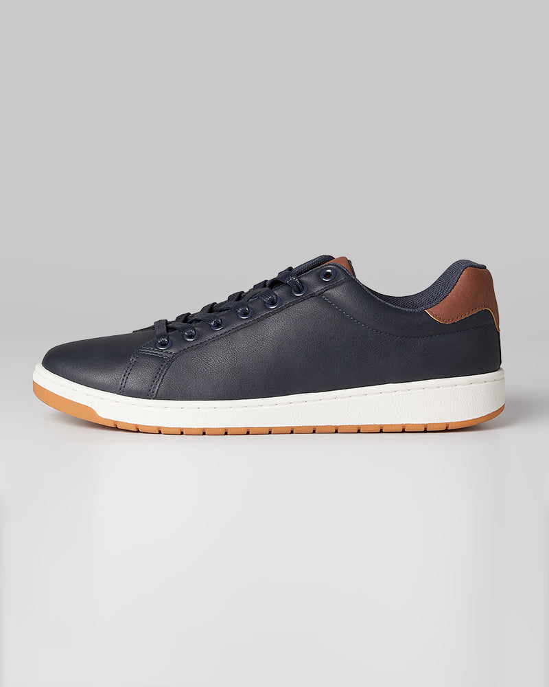 MEN'S EVERYDAY SNEAKERS