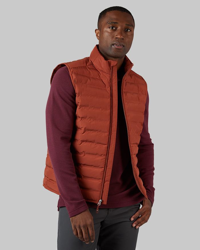 32 Degrees Harvest _ Men's Lightweight Packable Vest {model: Tradell is 6'1", wearing size M}{bottom}{right} {bottom}{right}