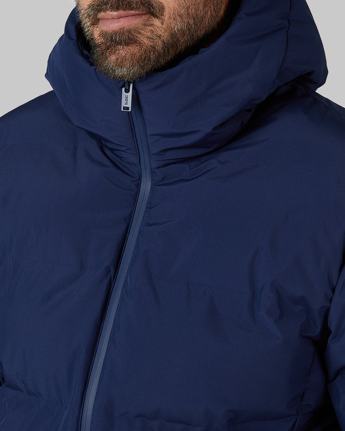 32 Degrees Dark Waves _ Men's Macrolux Heavy Puffer Jacket {model: Justin is 6'1", wearing size M}{bottom}{right} {bottom}{right}