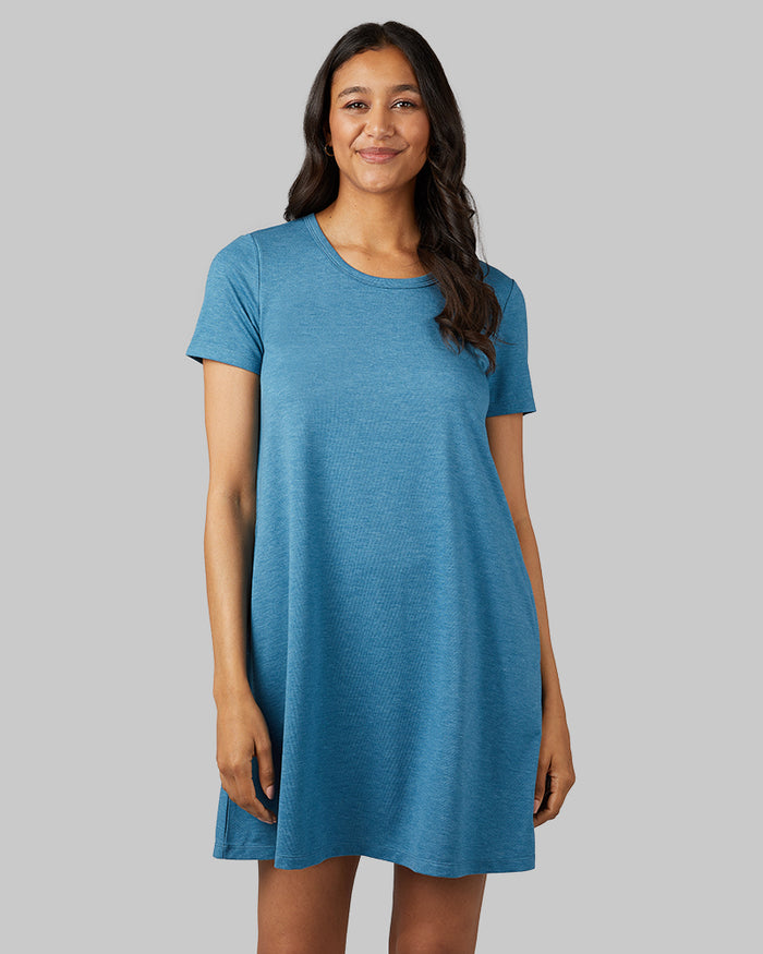32 Degrees Corsair Navy Heather _ Women's soft Knit Pocket Dress {model: Jess is 5'11"and size 4 wearing size S}{bottom}{right} {bottom}{right}