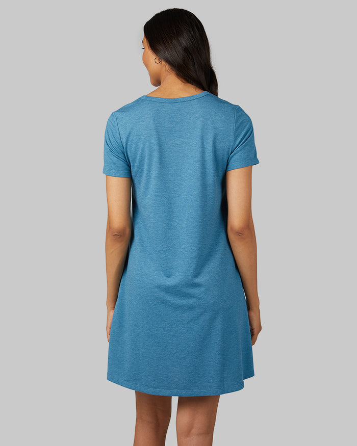 32 Degrees Corsair Navy Heather _ Women's soft Knit Pocket Dress {model: Jess is 5'11"and size 4 wearing size S}{bottom}{right} {bottom}{right}