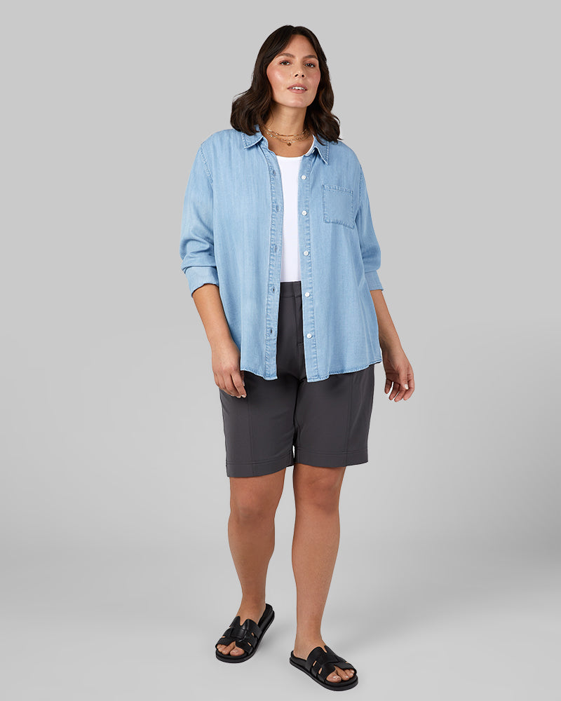 WOMEN'S STRETCH WOVEN BERMUDA SHORT