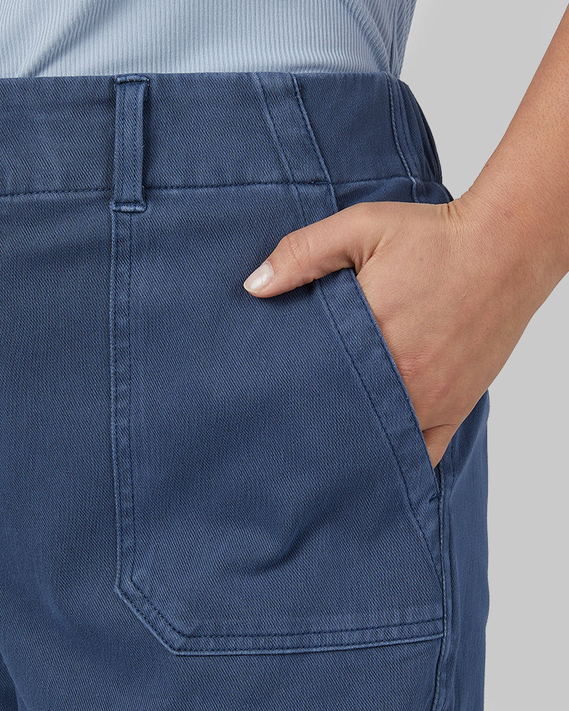 WOMEN'S MINI KNIT TWILL CAPRI