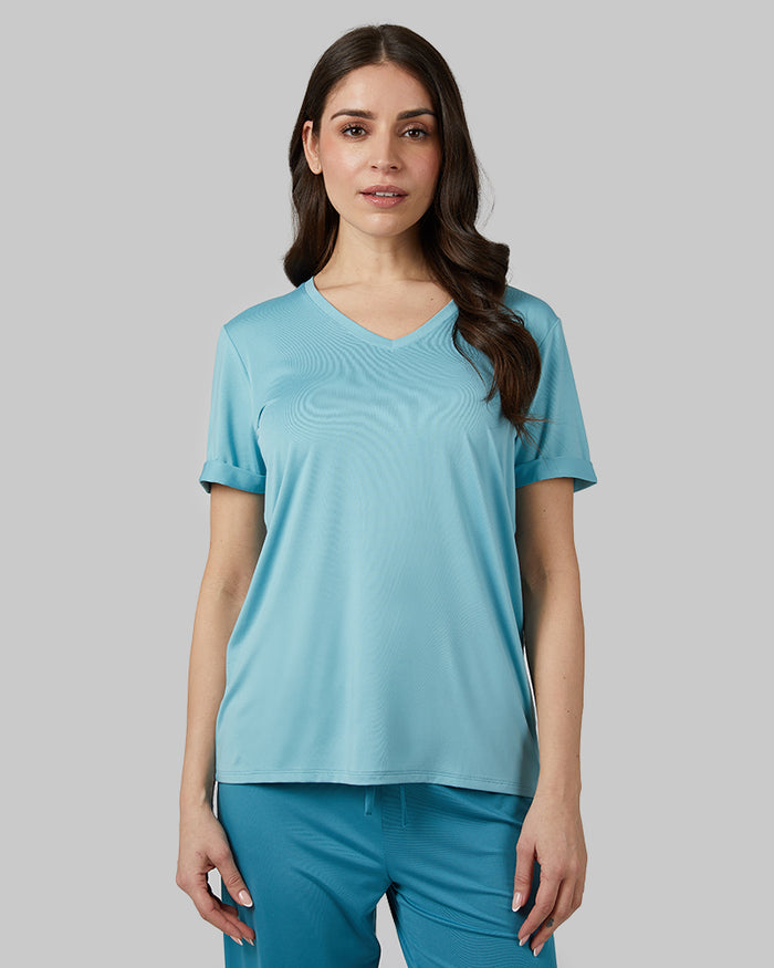 32 Degrees Stillwater _ Women's Cool Relaxed T-shirt {model: Bruna is 5'8"and size 4 wearing size S}{bottom}{right} {bottom}{right}
