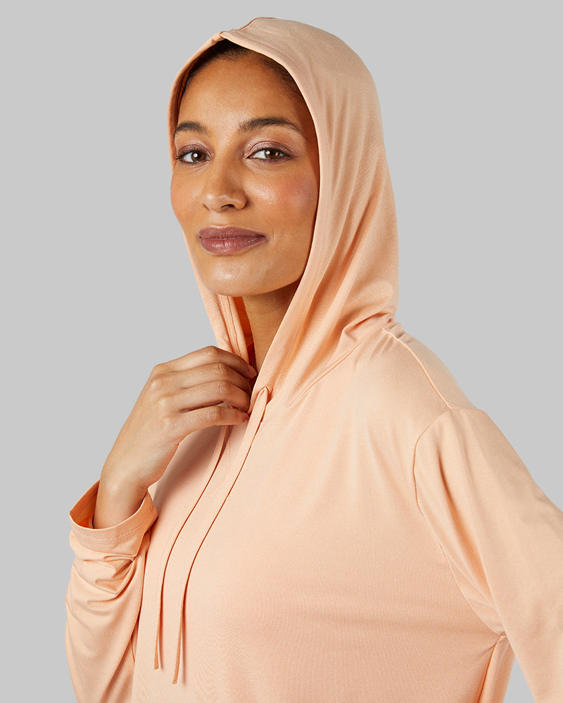 WOMEN'S COOL LONG SLEEVE HOODED T-SHIRT