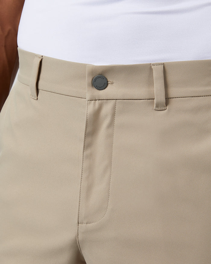 32 Degrees Dusty Khaki _ Men's Twill Tech 9-Inch short {model: Isaiah is 6'2", wearing size M}{bottom}{right} {bottom}{right}