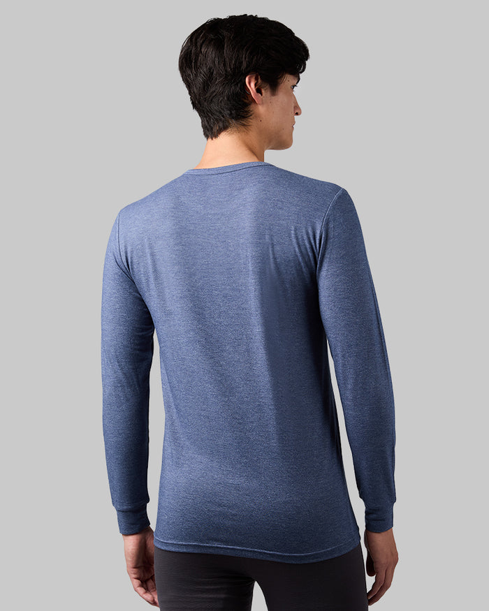 32 Degrees Marina Heather _ Men's Lightweight Baselayer Crew Top {model: Douglas is 6'2", wearing size M}{bottom}{right} {bottom}{right}