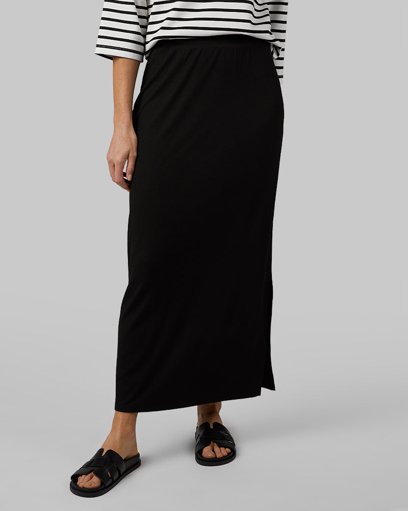32 Degrees Black _ Women