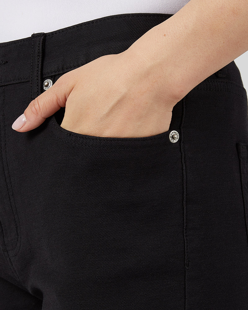 WOMEN'S STRETCH COMFORT RELAXED "SWEATPANT" JEAN