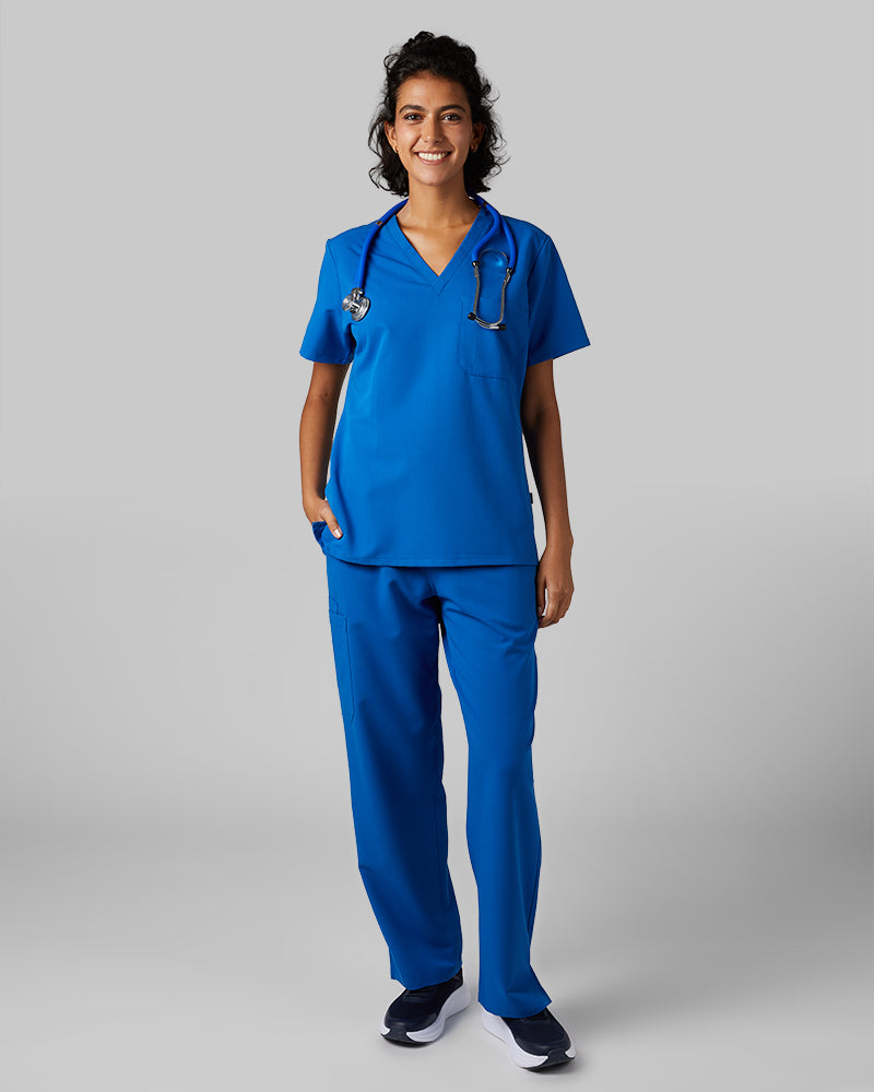32 Degrees Royal _ Womens 1-Pocket V-Neck scrub Top {model: Arantza is 5