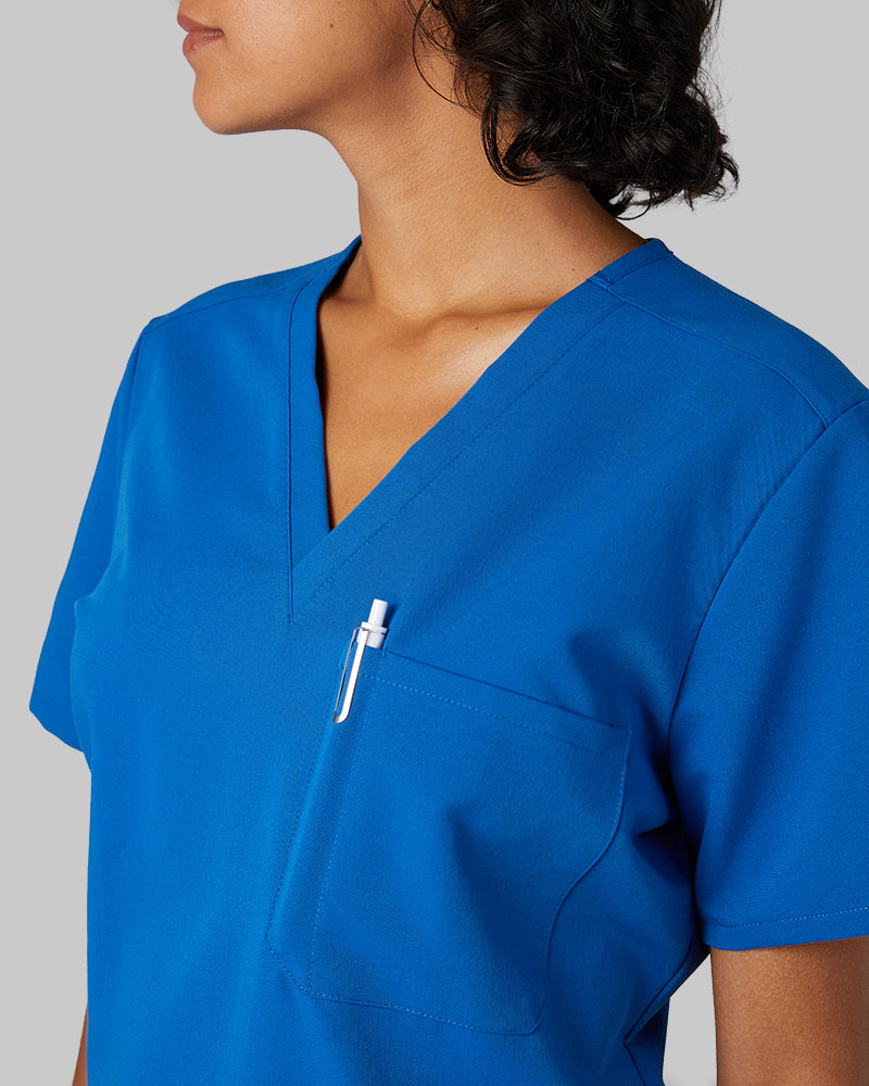32 Degrees Royal _ Womens 1-Pocket V-Neck scrub Top {model: Arantza is 5