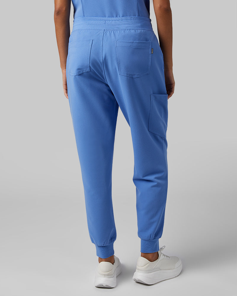 32 Degrees Blue Sky _ Womens Cargo scrub Jogger {model: Arantza is 5