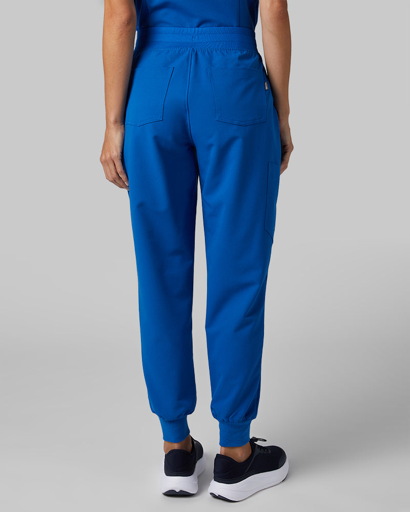 32 Degrees Royal _ Womens Cargo scrub Jogger {model: Colby is 5