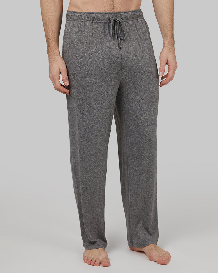 32 Degrees Grey Heather _ Men's Cool Sleep Short {model: Ryan is 6'1", wearing size M}{bottom}{right} {bottom}{right}
