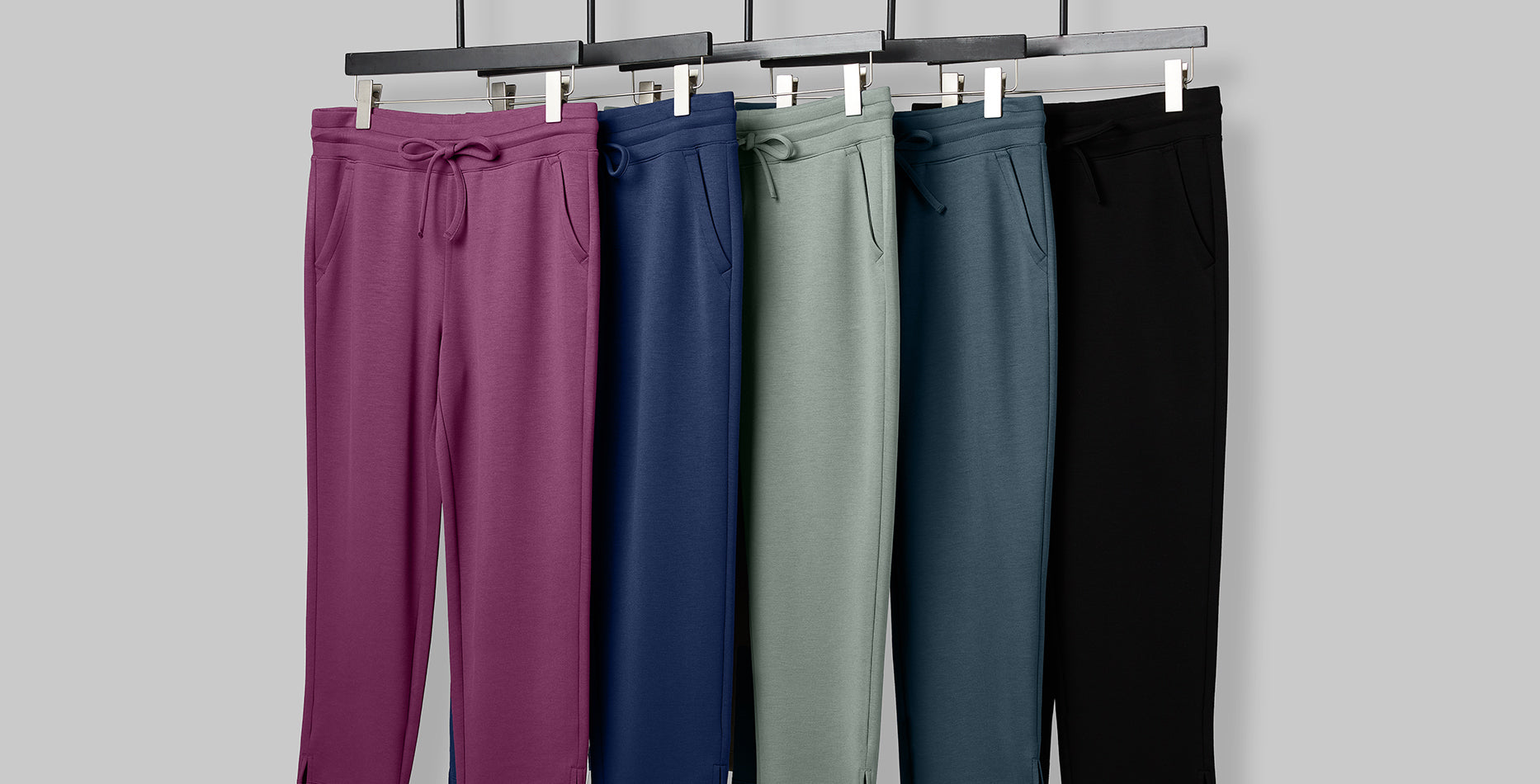 Women's Studio Tech Capri